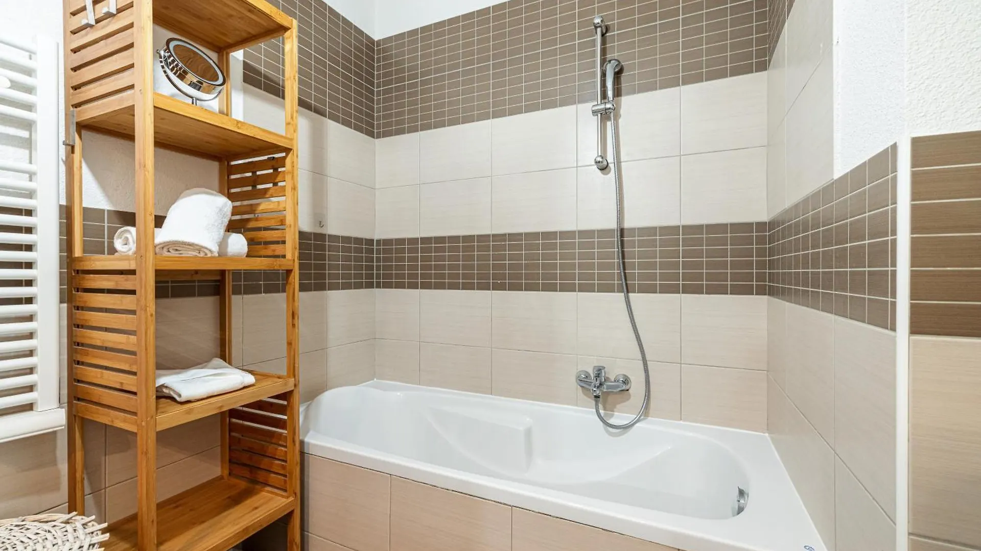 Intercontinental Superbe appartement avec piscine Menton
