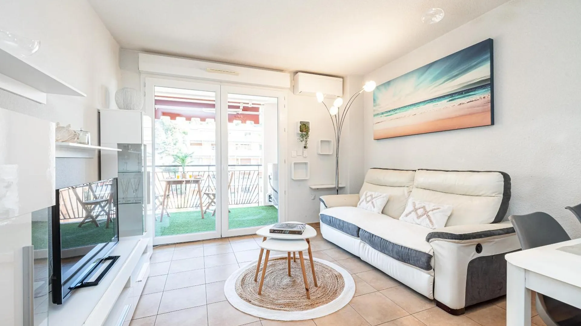 Intercontinental Superbe appartement avec piscine Menton